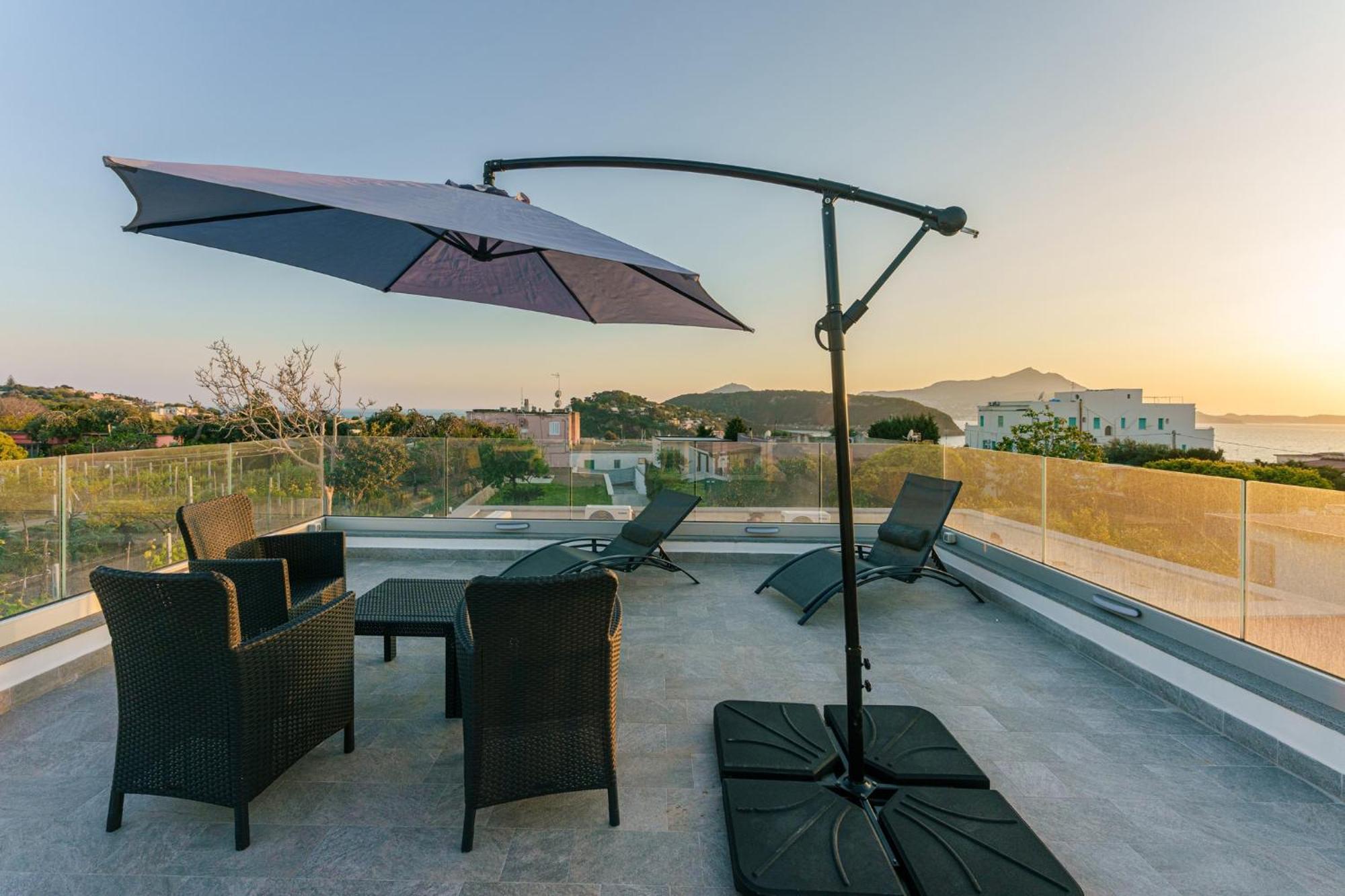 Le Rondinelle Rooms Procida Exterior photo